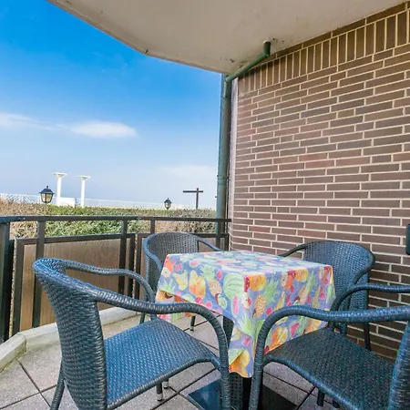 Residenz Meeresbrandung 12 Mit Westbalkon Und Meerblick , Einbaukueche, Geschirrspueler ,2 X Tv,schwimmbad, Sauna , Reservierter Stellplatz ,wlan ! Διαμέρισμα