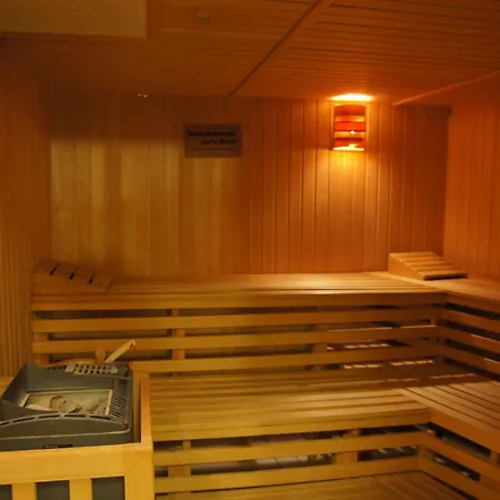 Residenz Meeresbrandung 12 Mit Westbalkon Und Meerblick , Einbaukueche, Geschirrspueler ,2 X Tv,schwimmbad, Sauna , Reservierter Stellplatz ,wlan ! كوكسهافن