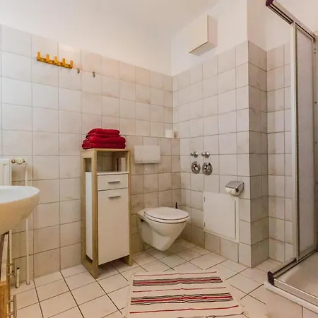 Residenz Meeresbrandung 12 Mit Westbalkon Und Meerblick , Einbaukueche, Geschirrspueler ,2 X Tv,schwimmbad, Sauna , Reservierter Stellplatz ,wlan ! كوكسهافن