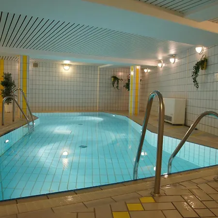 Residenz Meeresbrandung 12 Mit Westbalkon Und Meerblick , Einbaukueche, Geschirrspueler ,2 X Tv,schwimmbad, Sauna , Reservierter Stellplatz ,wlan !