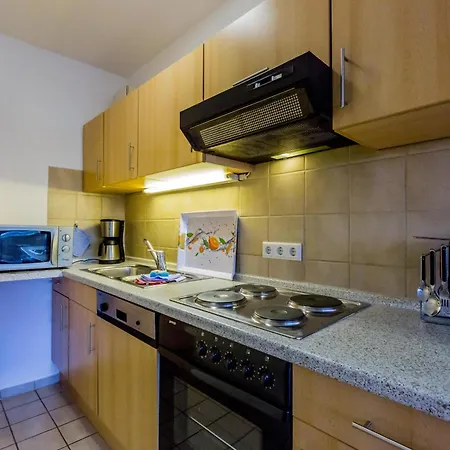 Residenz Meeresbrandung 12 Mit Westbalkon Und Meerblick , Einbaukueche, Geschirrspueler ,2 X Tv,schwimmbad, Sauna , Reservierter Stellplatz ,wlan ! * Κουξχάφεν